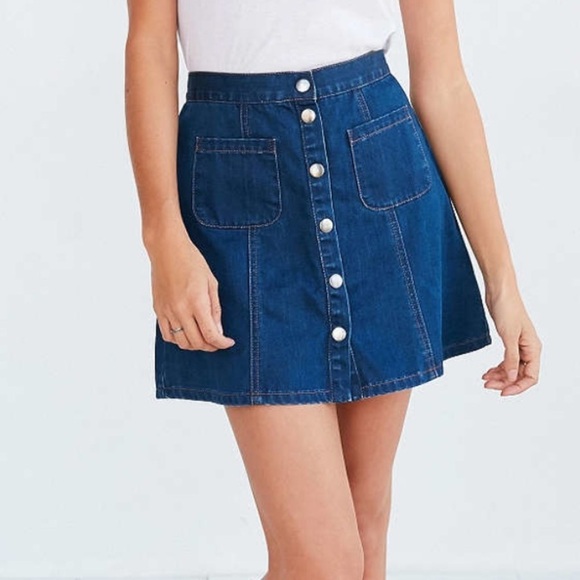 Urban Outfitters BDG Button Front Denim Skirt Size S - Picture 2 of 9